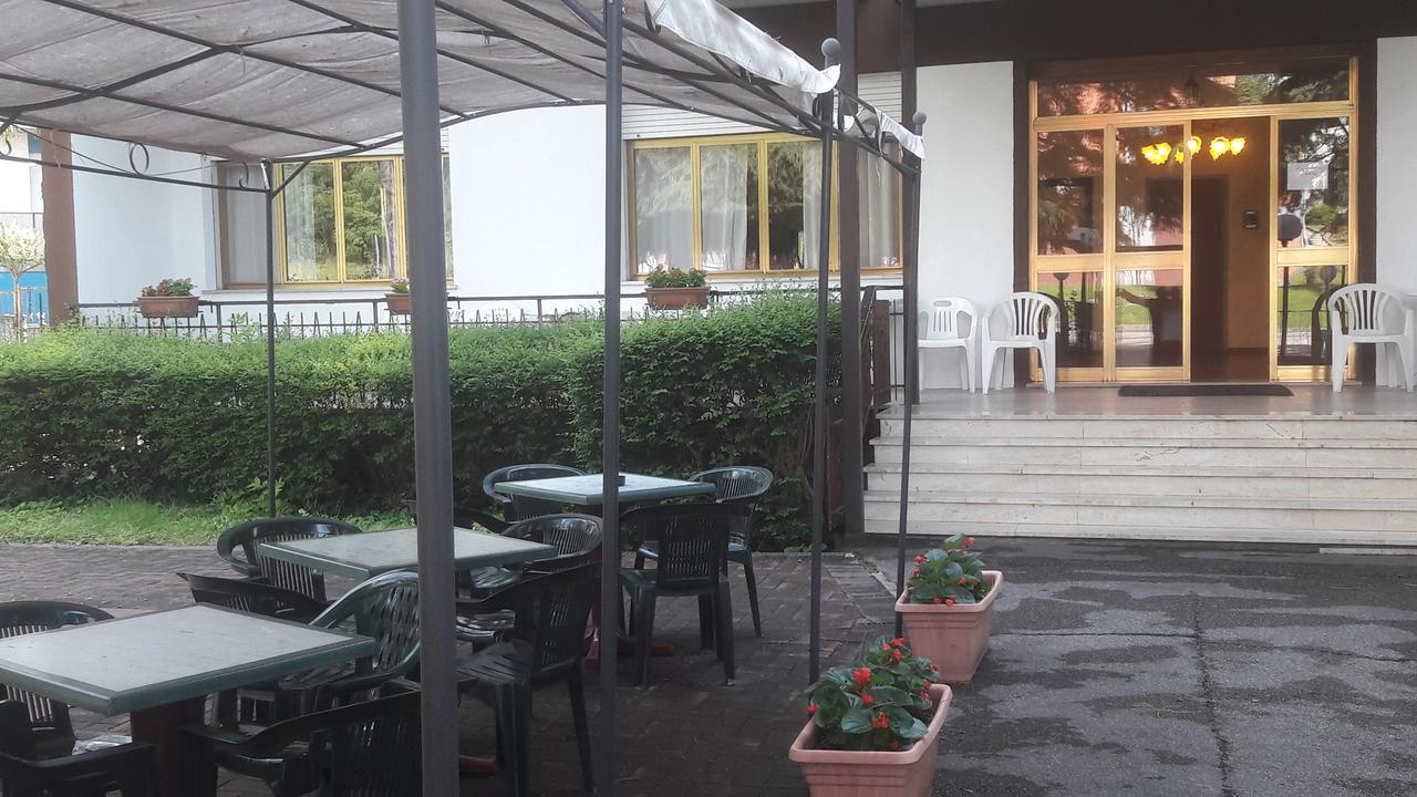Hotel Belvedere Castrocaro Terme Bagian luar foto